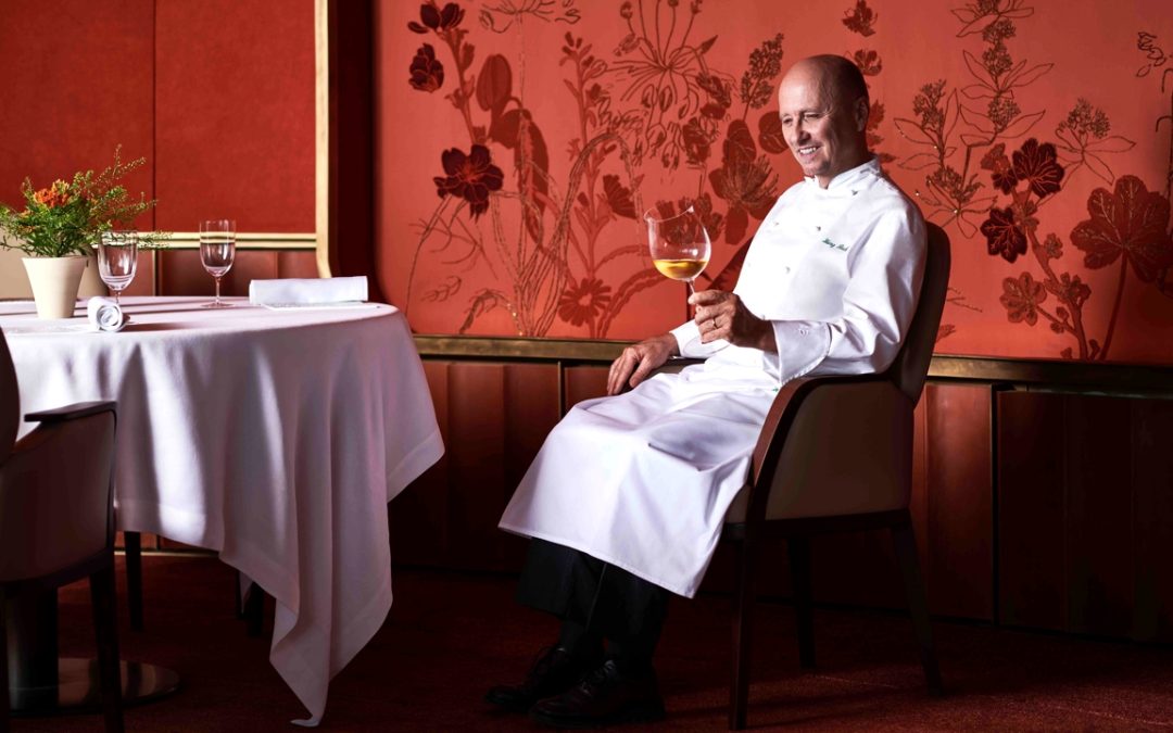 Il ristorante più premiato di Roma è tutto nuovo: le foto dalla Pergola di Heinz Beck