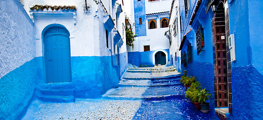 La perla blu del Marocco è una meta incantevole che farà entusiasmare appassionati di storia, trekking, cibo, shopping. Impossibile non amare Chefchaouen!