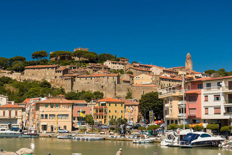 Dieci borghi italiani poco conosciuti che vale la pena di visitare.
