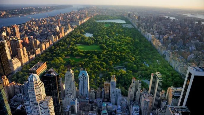La misteriosa e spettrale isola di North Brother a New York.