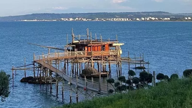 Abruzzo. Andata in bici, ritorno in barca. La Costa dei Trabocchi che più lenta non si può