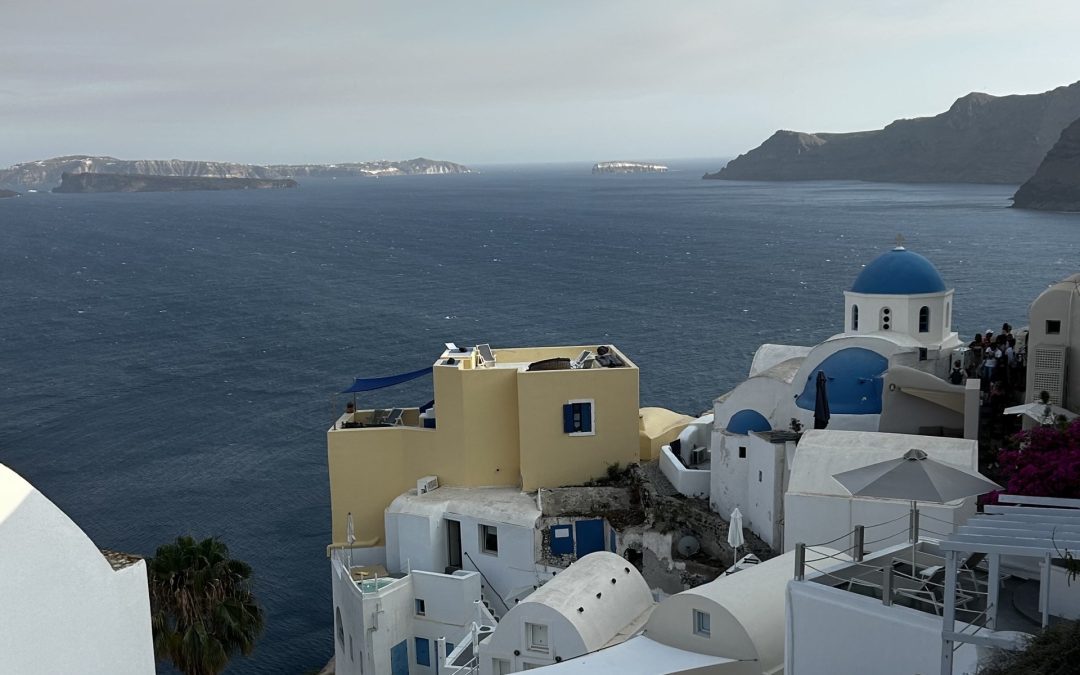 5 buoni motivi +1 per visitare Santorini d’estate…anche last minute