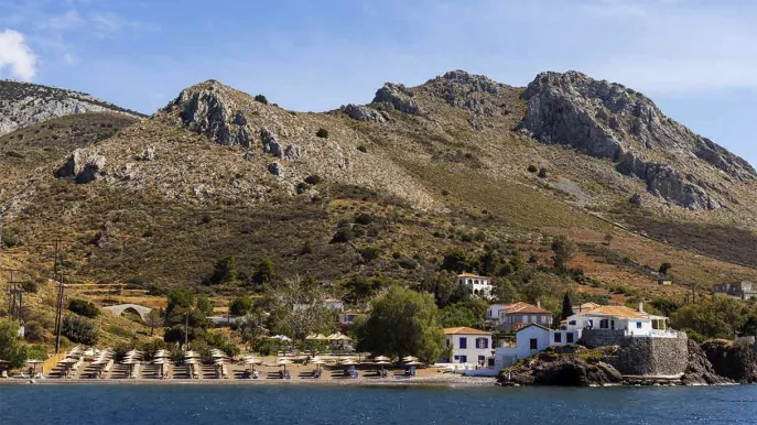Le migliori spiagge di Hydra dove scoprire il fascino autentico dell’Egeo
