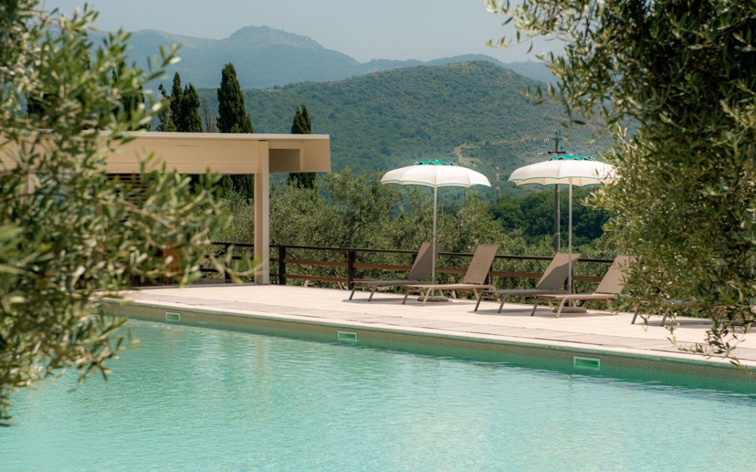 In campagna vicino Roma l’agriresort con ristorante rurale, piscina e pic nic in pineta