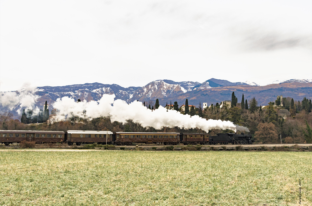Da Roma a Siena come una volta: il fascino del treno d’epoca
