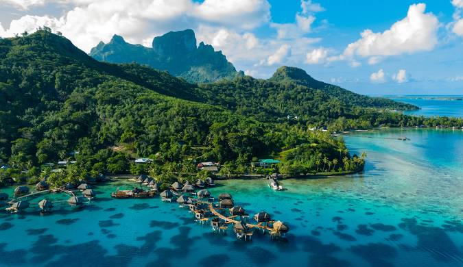 Polinesia Francese per avventurieri: spedizione alle Isole Marchesi con la nave cargo Aranui