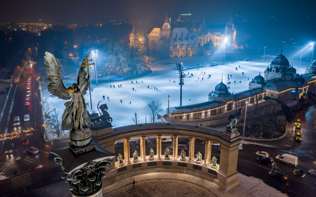 Magia di Natale in Ungheria tra Budapest, castelli e villaggi di luci