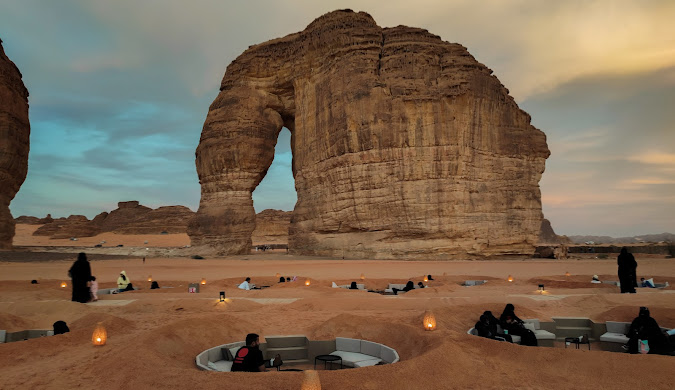 Viaggio ad AlUla: le esperienze da non perdere nel deserto glamour saudita