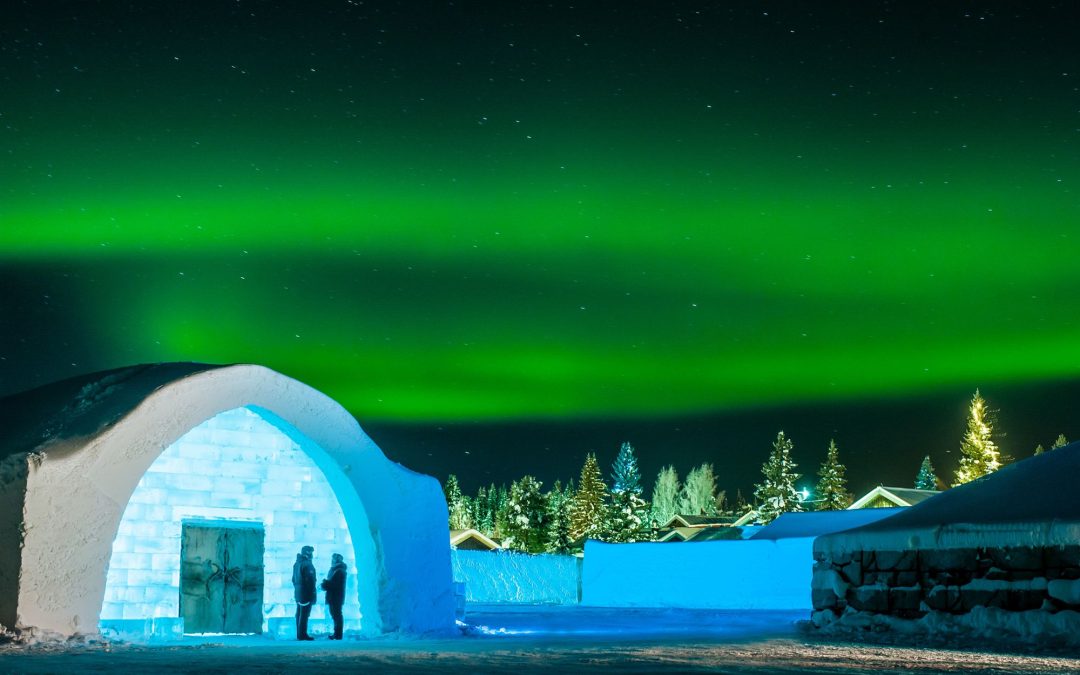 A Jukkasjärvi, in Svezia, riapre l’hotel che permette di dormire sul ghiaccio