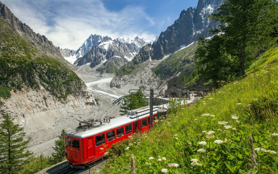 La Francia in treno: 8 viaggi straordinari
